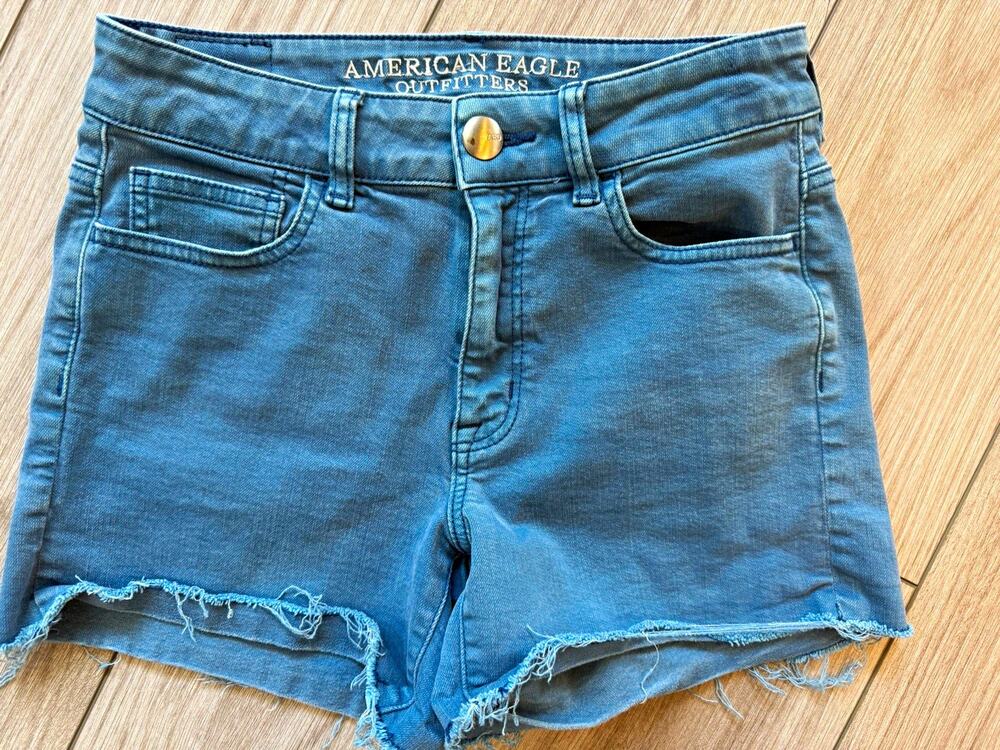 American Eagle Super Super Stretch Blue Denim Cut-Off Shorts 2 Mid Rise Pockets